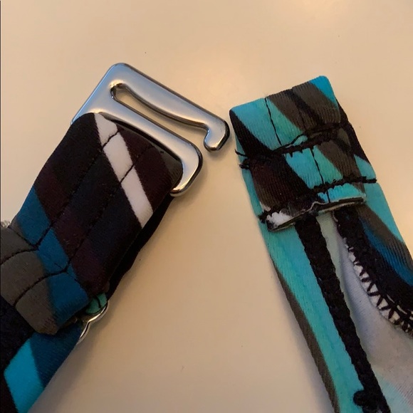 Bikini - Picture 2 of 5